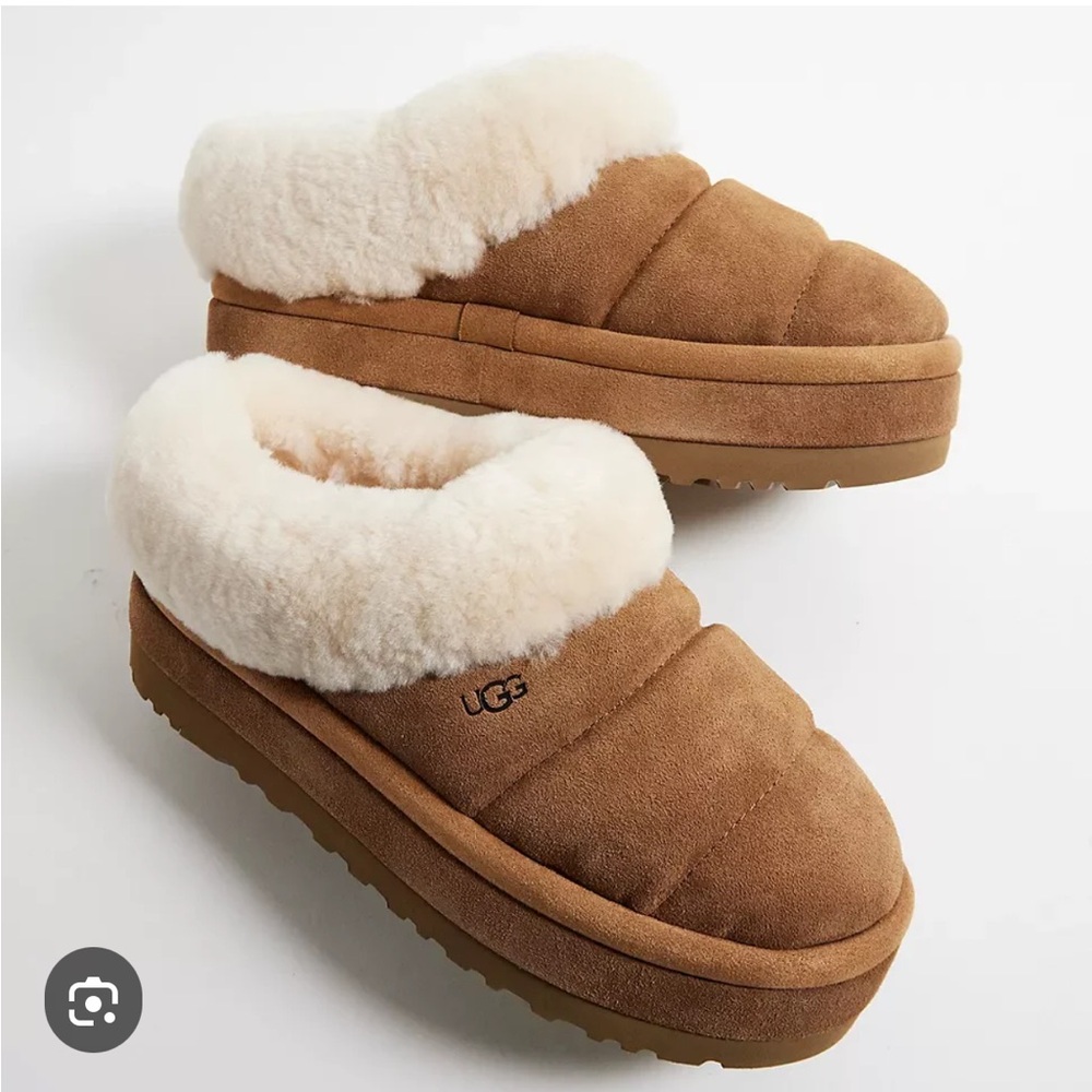 NEW ✨ UGG Platform Slippers – Chestnut (Size 8) STILL IN BOX